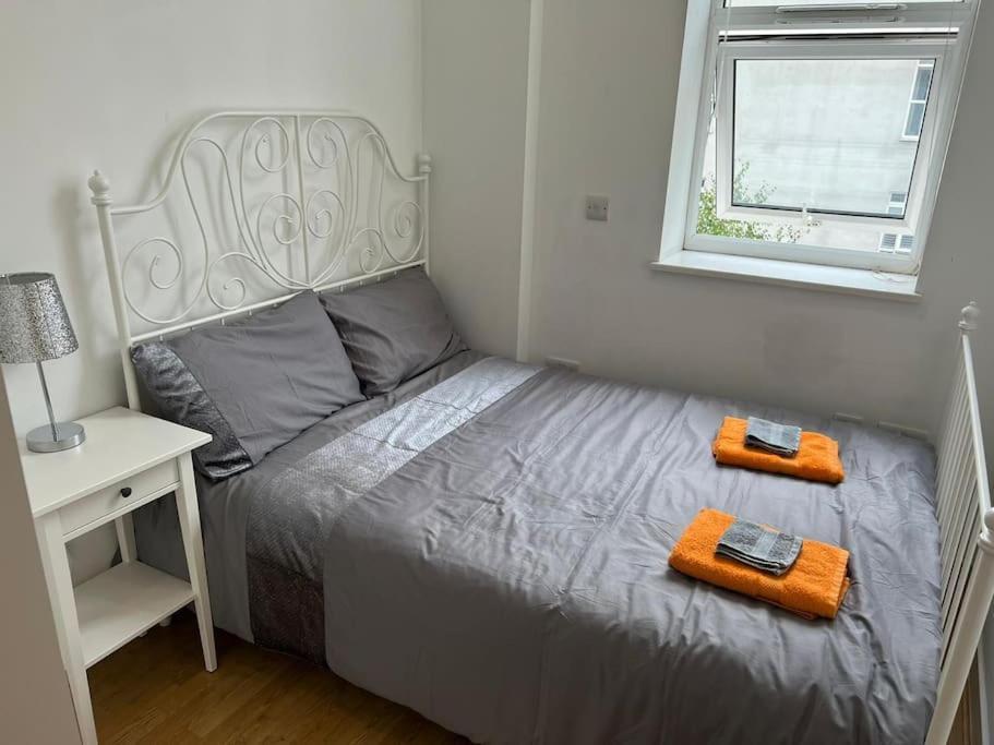 Stunning 2 Bed Flat! Centrally Located In London, Uk! ภายนอก รูปภาพ