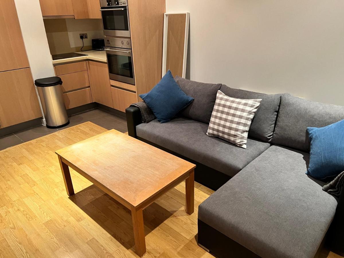 Stunning 2 Bed Flat! Centrally Located In London, Uk! ภายนอก รูปภาพ